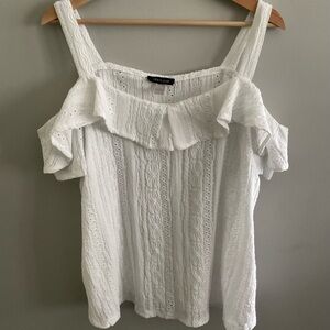 Cable & Gauge White Ruffled cold shoulder Eyelet Top blouse